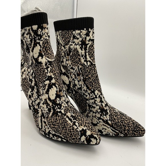 MIA Shoes - Mia Ankle Boots, Women Size 7M McKinney Beige Multi Sock Boot